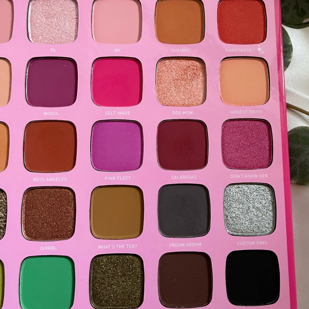 Morphe X Jeffrey Star eyeshadow palette - Picture 4 of 5